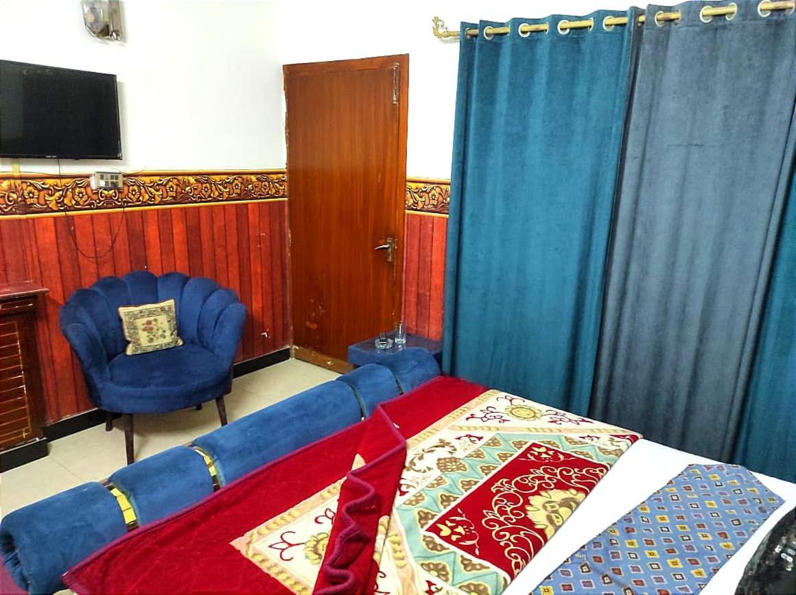 New City Lodges Guesthouse İslamabad Dış mekan fotoğraf